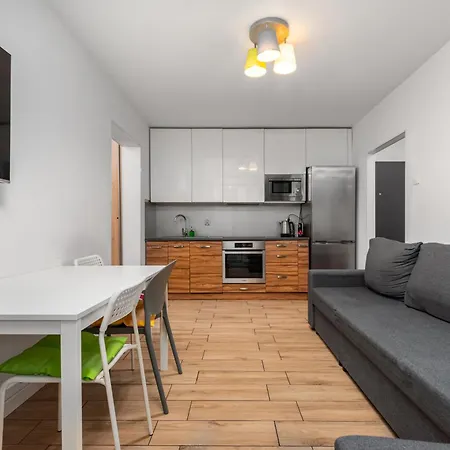 3 Bedroom Panska With Ac By Your Freedom Apartment