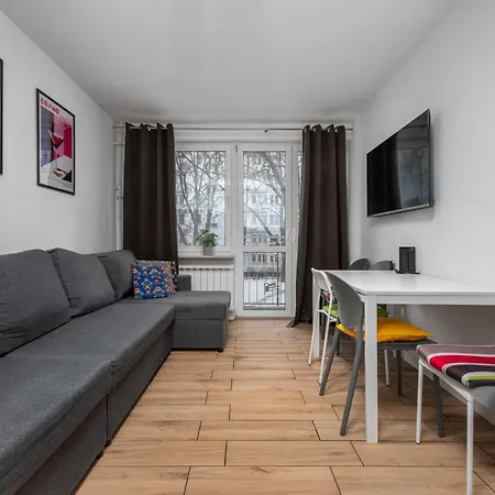 3 Bedroom Panska With Ac By Your Freedom *