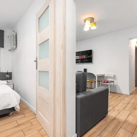 3 Bedroom Panska With Ac By Your Freedom Apartment *